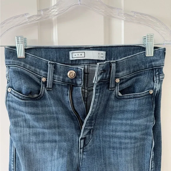 AYR The Riser - Picture 1 of 4